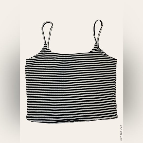 Nordstrom’s BP Women’s Striped Tank Top in Extra-Small - Picture 5 of 8